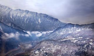 西岭雪山旅游